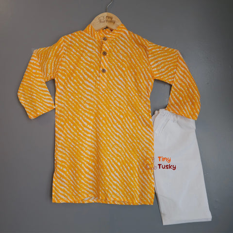 Boys Cotton Leheriya Kurta With White Pajama - Tiny Tusky